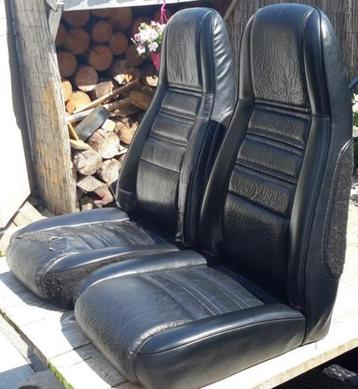Gezocht stoelen:  YJ - CJ7 - Wrangler beschikbaar voor biedingen