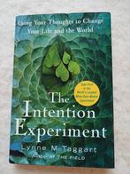 The Intention Experiment - Lynne McTaggart, Boeken, Achtergrond en Informatie, Spiritualiteit algemeen, Ophalen of Verzenden, Zo goed als nieuw