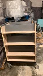 2 boekenwagens / blbiotheekwagens, Ophalen, ., Zo goed als nieuw, .