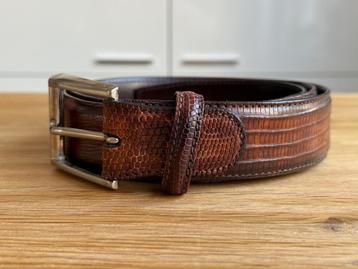 Magnanni riem | 95 cm | bruin leer beschikbaar voor biedingen