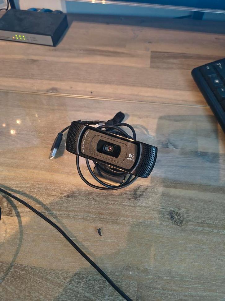 Logitech C910 Webcam - Zo goed als nieuw! 2 stuks!, Computers en Software, Webcams, Zo goed als nieuw, Bedraad, Ophalen of Verzenden
