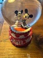 mickey mouse snowglobe orgineel, Ophalen of Verzenden, Mickey Mouse, Zo goed als nieuw, Beeldje of Figuurtje