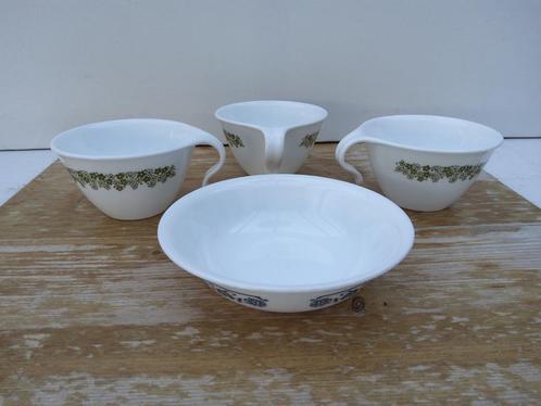 Corelle - Crazy Daisy en Old Town Blue - Mokjes en schaaltje, Antiek en Kunst, Antiek | Servies los, Ophalen of Verzenden