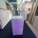 TOREN VITRINE KAST, Ophalen