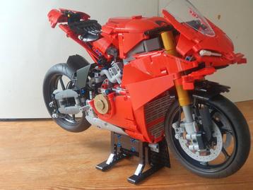 Lego Technic 42202 Ducati Panigale beschikbaar voor biedingen