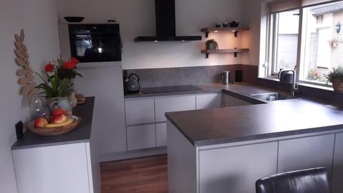 Keukens met Miele Atag Siemens Bosch Quooker, Huis en Inrichting, Keuken | Keukenelementen, Ophalen