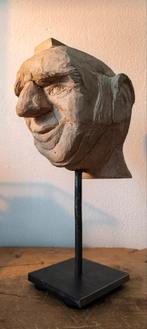Antiek Houten Sculptuur op Metalen Voet, Ophalen