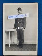 Duitse soldaat in uniform WW2 - WK2-WO2 postkaart formaat, Verzamelen, Ophalen of Verzenden, 1940 tot 1960, Overige onderwerpen