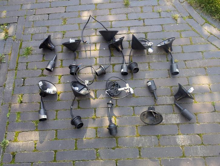 Snoerpendel met fitting E27 zwart, Huis en Inrichting, Lampen | Hanglampen, Zo goed als nieuw, Minder dan 50 cm, Kunststof, Ophalen