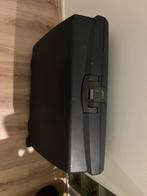 Te koop nette koffer. Met cijferslot, Sieraden, Tassen en Uiterlijk, Koffers, Ophalen, Zo goed als nieuw, Hard kunststof