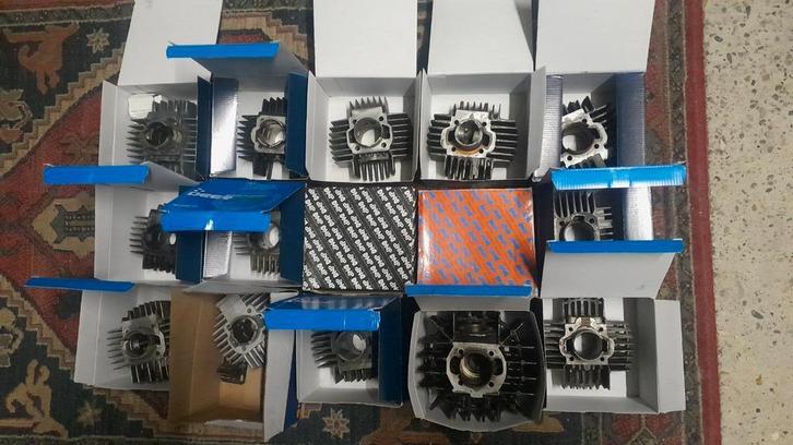 Puch Maxi cilinders, Fietsen en Brommers, Brommeronderdelen | Puch, Gebruikt, Cilinder, Ophalen