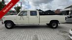 Ford F350 1985 5.8 V8 CrewCab Nl Kenteken 3500KG Trekgewicht, Auto's, Gebruikt, 8 cilinders, Bedrijf, Handgeschakeld