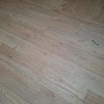 Vinyl vloer slaapkamer - 4 x 3.10 m beschikbaar voor biedingen