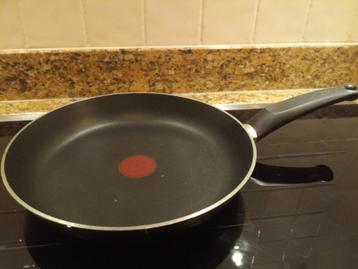 Tefal Koekenpan 28 cm beschikbaar voor biedingen