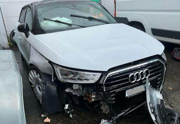 Audi a1 8x bj 2016 voor onderdelen motor CZEA dsg RCU beschikbaar voor biedingen