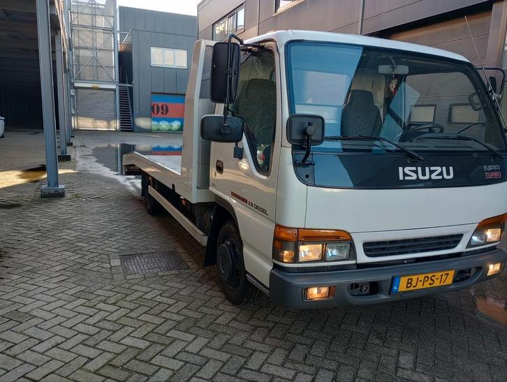 Isuzu NPR Oprijwagen, laadvermogen 2500kg!!, Auto's, Bestelauto's, Particulier, Diesel, Origineel Nederlands, Ophalen