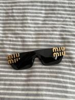 Miu Miu Zonnebril - Zo goed als nieuw!, Sieraden, Tassen en Uiterlijk, Zonnebrillen en Brillen | Dames, Zonnebril, Prada, Zwart