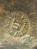 Antieke Koffie/Pepermolen - Albanië UT, Antiek en Kunst, Antiek | Keukenbenodigdheden, Ophalen