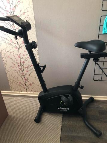 Fitness fiets met digitaal dashboard beschikbaar voor biedingen