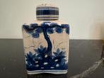 Antieke Chinese theebus –handbeschilderd blauw-wit porselein, Antiek en Kunst, Ophalen