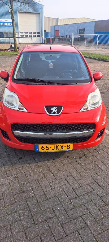 Peugeot 107 1.0 12V 5DR 2009 Rood, Auto's, Peugeot, Particulier, ABS, Airbags, Airconditioning, Centrale vergrendeling, Elektrische ramen
