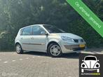 Renault Scenic 1.6-16V Dynamique Comfort NIEUWE APK!, Voorwielaandrijving, 65 €/maand, Gebruikt, 1295 kg