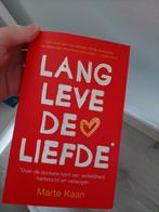 Boek lang leve de liefde, Boeken, Ophalen of Verzenden, Zo goed als nieuw