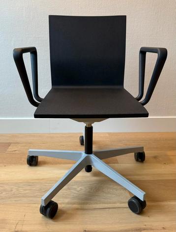 3 Maarten van Severen .04 Vitra bureaustoelen productie 2010 beschikbaar voor biedingen