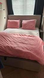 1 jaar oud, Huis en Inrichting, Slaapkamer | Boxsprings, Ophalen, Beige, Tweepersoons, Zo goed als nieuw