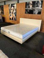 Auping boxspring creme kleur 180x210 inc 2 persoons matras, Ophalen, 210 cm, 180 cm, Stof