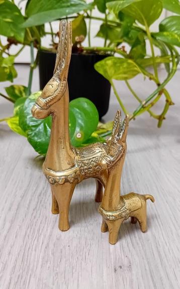 2 x Vintage Messing Ezel of Lama Beeldjes beschikbaar voor biedingen