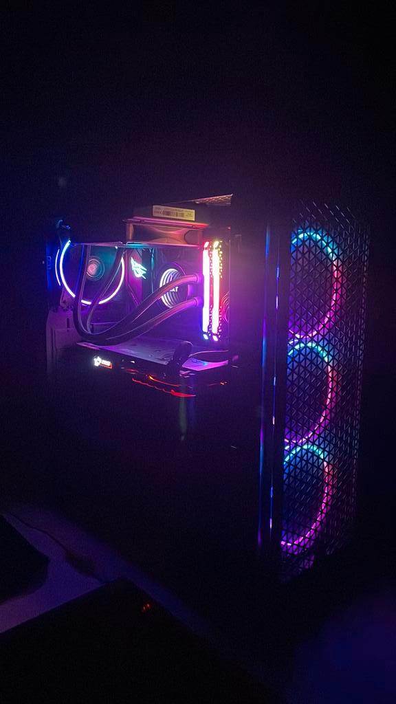 Super Sterke Gaming Pc, Computers en Software, Desktop Pc's, Zo goed als nieuw, 3 tot 4 Ghz, SSD, 16 GB, Met videokaart, Gaming