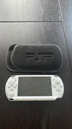 Psp 3000 met 24 spellen en oplader en hoesje, Ophalen, Met games, Zo goed als nieuw, PSP 3000