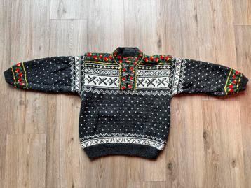 Noorse trui home made mt ca 110/116 beschikbaar voor biedingen