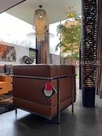 Cassina 2 fauteuil Grand Confort LC2, zie ook LC3 LC4 NIEUW, Huis en Inrichting, Fauteuils, Waterstad 23, Minder dan 75 cm, High-end Furniture