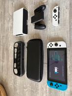 Nintendo switch oled met exstra’s!, Spelcomputers en Games, Spelcomputers | Nintendo Switch, Ophalen of Verzenden, Zo goed als nieuw