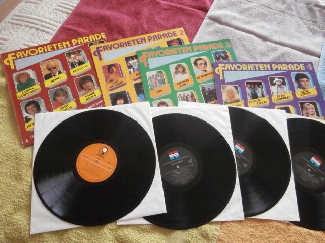 4-LP - Favorieten Parade - Various Artists (Complete Serie)., Ophalen of Verzenden, Zo goed als nieuw, 12 inch, Pop