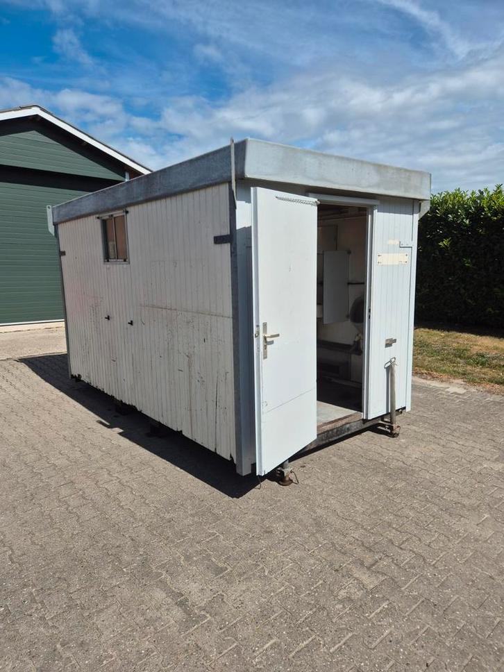 Toilet Unit WC Wagen Toiletunit Toiletwagen op frame, Hobby en Vrije tijd, Feestartikelen | Verhuur, Gebruikt, Ophalen of Verzenden