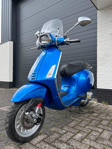 Vespa sprint 125 A1 motorscooter ( Primavera 125cc Piaggio beschikbaar voor biedingen