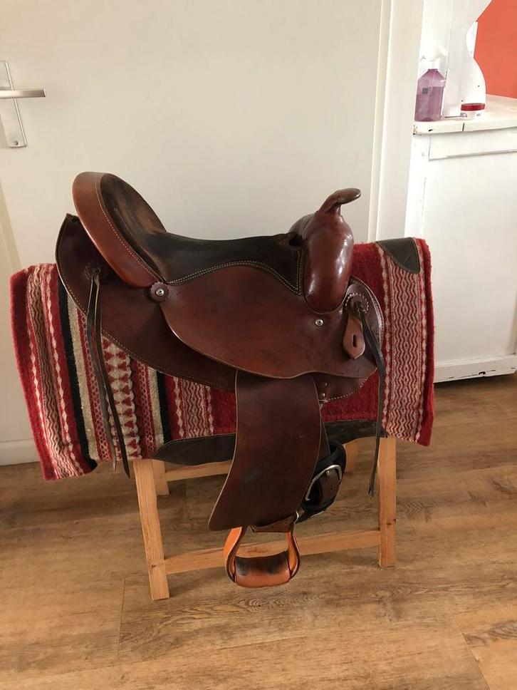Western zadel 16 inch, Dieren en Toebehoren, Paarden en Pony's | Zadels, Zo goed als nieuw, Western, Ophalen of Verzenden