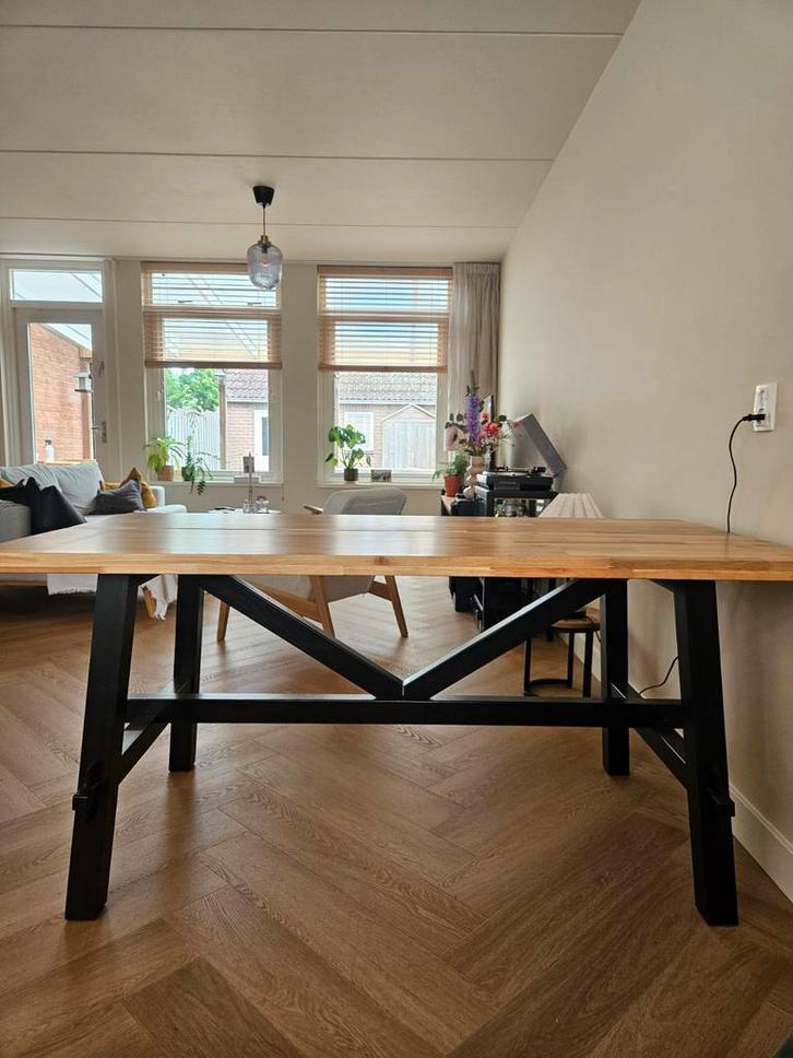 Eettafel SKOGSTA IKEA 160x81, Huis en Inrichting, Tafels | Eettafels, Zo goed als nieuw, 50 tot 100 cm, 150 tot 200 cm, Vier personen
