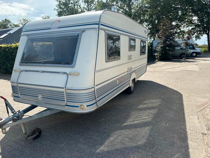 TEC TE 530 Caravan - Ideaal voor Familie!, Caravans en Kamperen, Caravans, Bedrijf, tot en met 4, 1000 - 1250 kg, Standaardzit