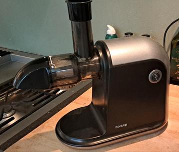 Divaro slowjuicer nieuw!  beschikbaar voor biedingen