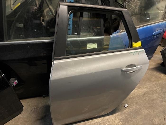 Portier 4Deurs links-achter van een Opel Astra, Auto-onderdelen, Carrosserie en Plaatwerk, Deur, Opel, Gebruikt, 3 maanden garantie