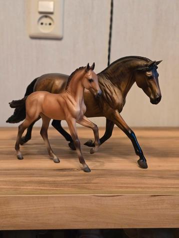 Breyer Mamacita en Chico (traditional size) beschikbaar voor biedingen