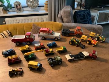 Kleine verzameling Tonka auto's in diverse maten. (1) beschikbaar voor biedingen