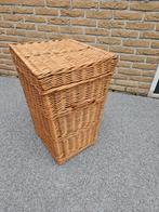 Rietenmand ,wasmand., Huis en Inrichting, Woonaccessoires | Schalen en Manden, Ophalen, Zo goed als nieuw, Rechthoekig, Riet