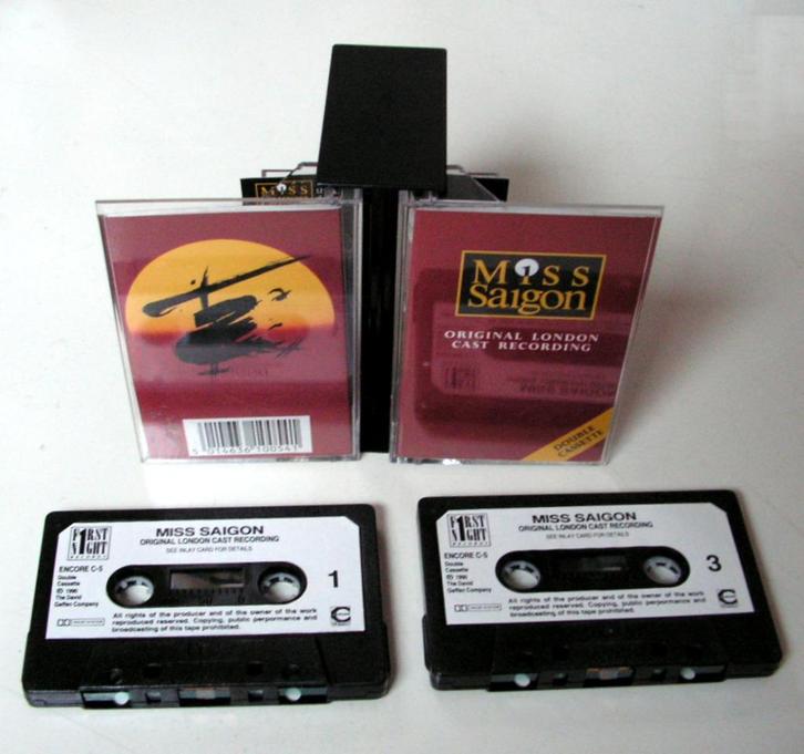 Miss Saigon Original London Cast Recording 25 nrs 2 cassette, Cd's en Dvd's, Cassettebandjes, Zo goed als nieuw, Origineel, Filmmuziek en Soundtracks