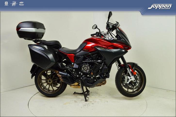 MV Agusta Turismo Veloce Lusso scs (bj 2021), Motoren, Motoren | MV Agusta, Bedrijf, Overig, meer dan 35 kW, 3 cilinders, Motorrijbewijs A