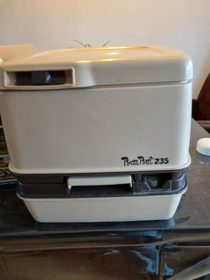 Porta Potti 235 - Draagbaar Toilet, Caravans en Kamperen, Kampeeraccessoires, Ophalen of Verzenden